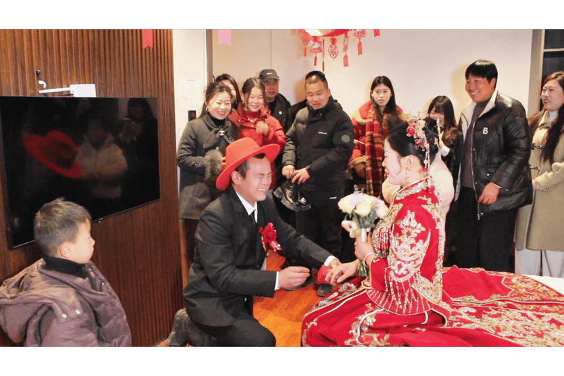 🎉 参加婚宴啦